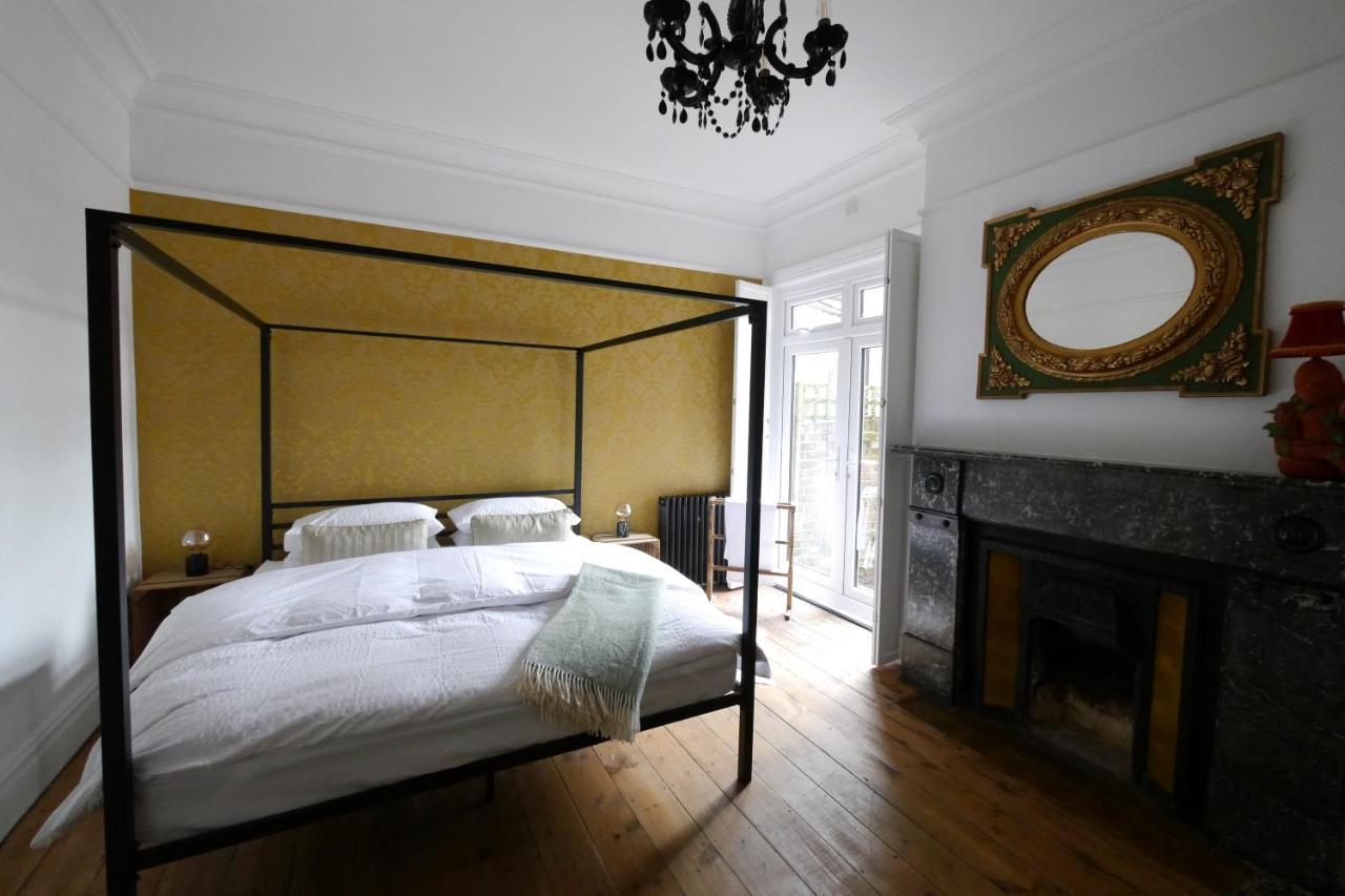 Quirky Spacious Ground Floor Victorian Garden Flat 沃辛 外观 照片